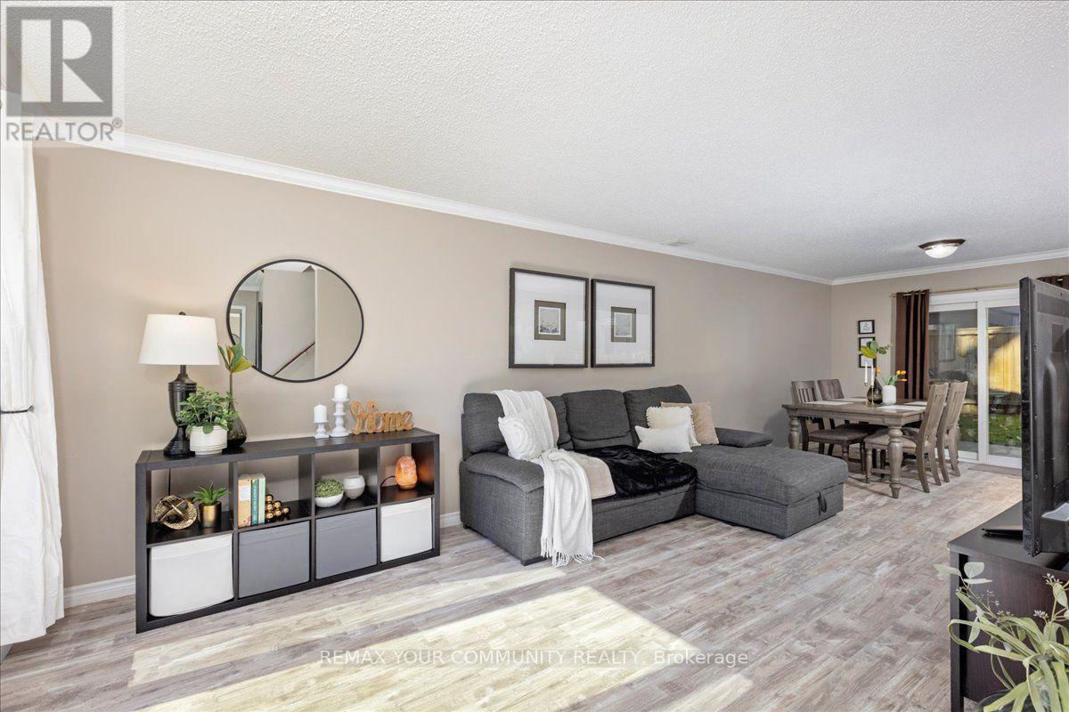 176 GARDEN AVENUE - 7