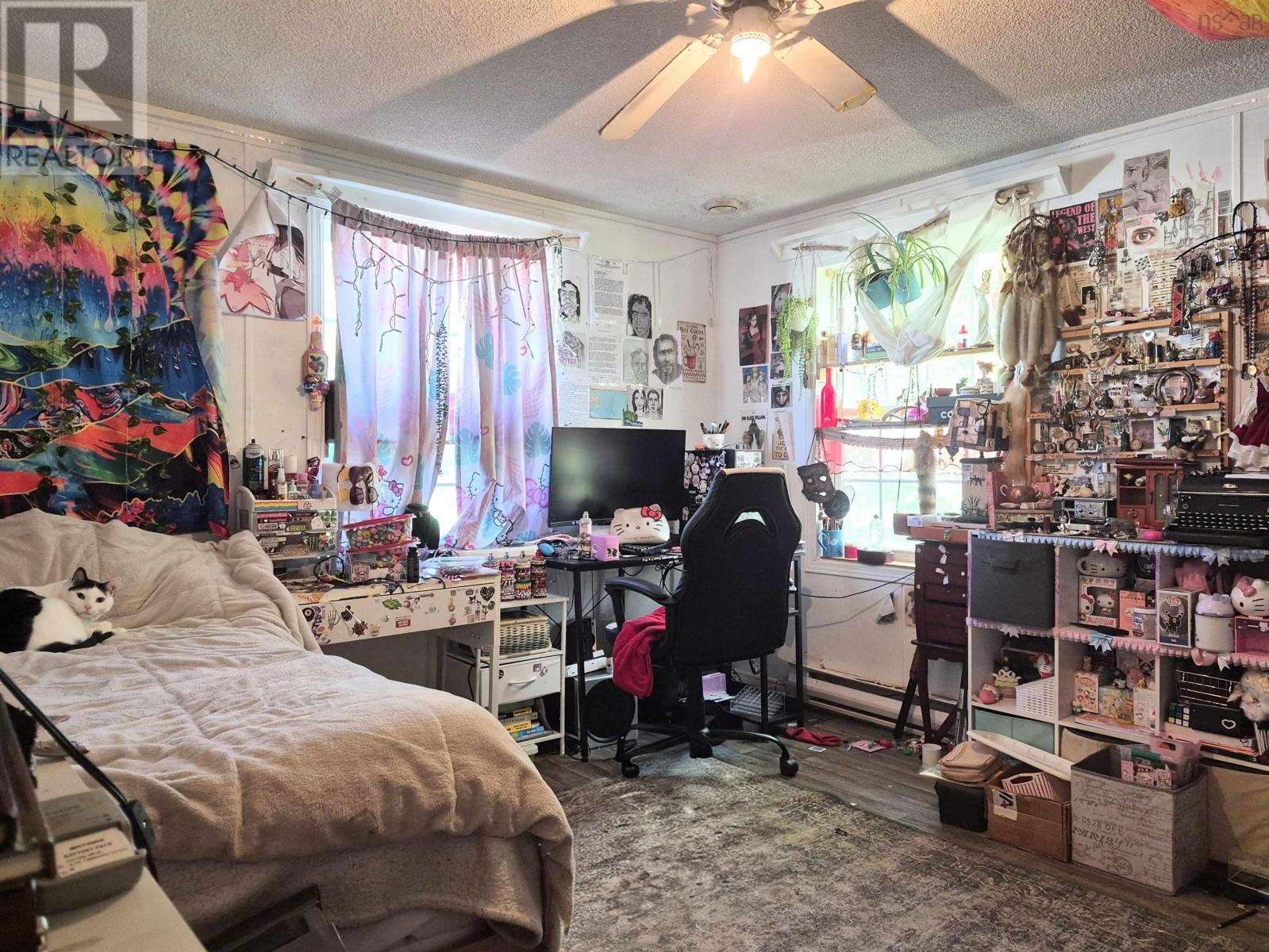8 Summer Street - 24