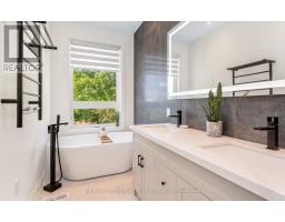 10 Hamstead Avenue, Toronto, ON M4C2S4 Photo 20