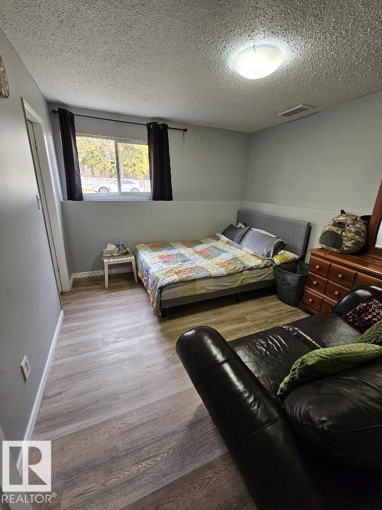 12906-12908 68 Street NW, photo 15