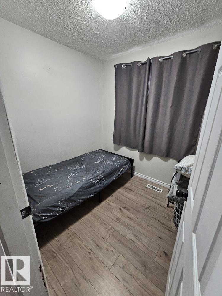 12906-12908 68 Street NW, photo 24