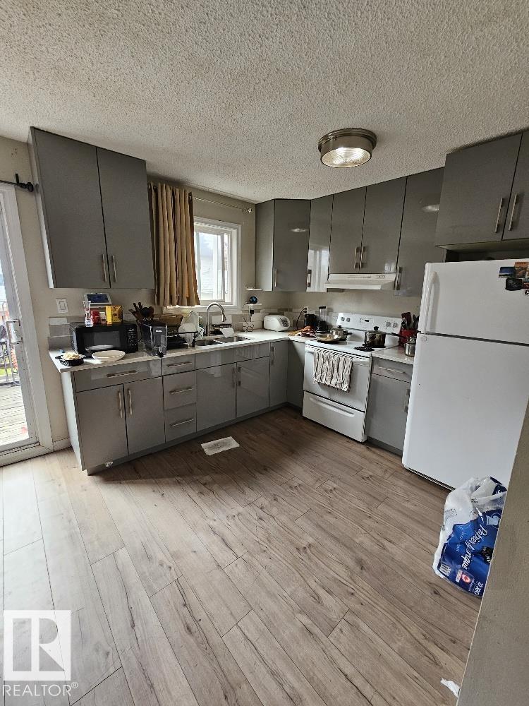 12906-12908 68 Street NW, photo 28