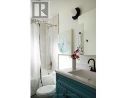 35 Chapman Avenue, Toronto, ON M4B1C4 Photo 27