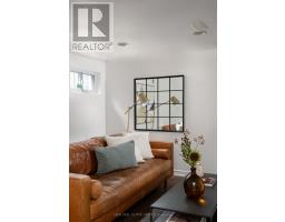 35 Chapman Avenue, Toronto, ON M4B1C4 Photo 36