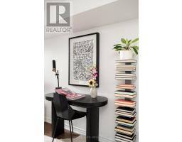 35 Chapman Avenue, Toronto, ON M4B1C4 Photo 37