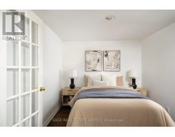 35 Chapman Avenue, Toronto, ON M4B1C4 Photo 38