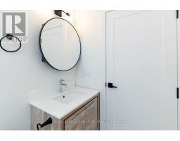 Main - 129 Kenilworth Avenue, Toronto, ON M4L3S7 Photo 12