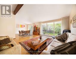 23 Norbury Crescent, Toronto, ON M1P3J7 Photo 9