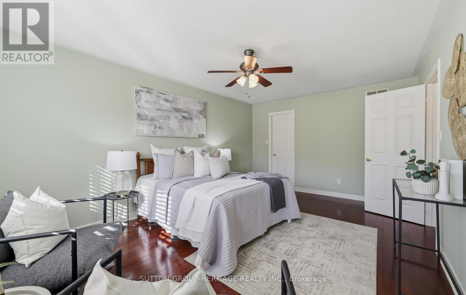 2 BEADLE DRIVE - 21