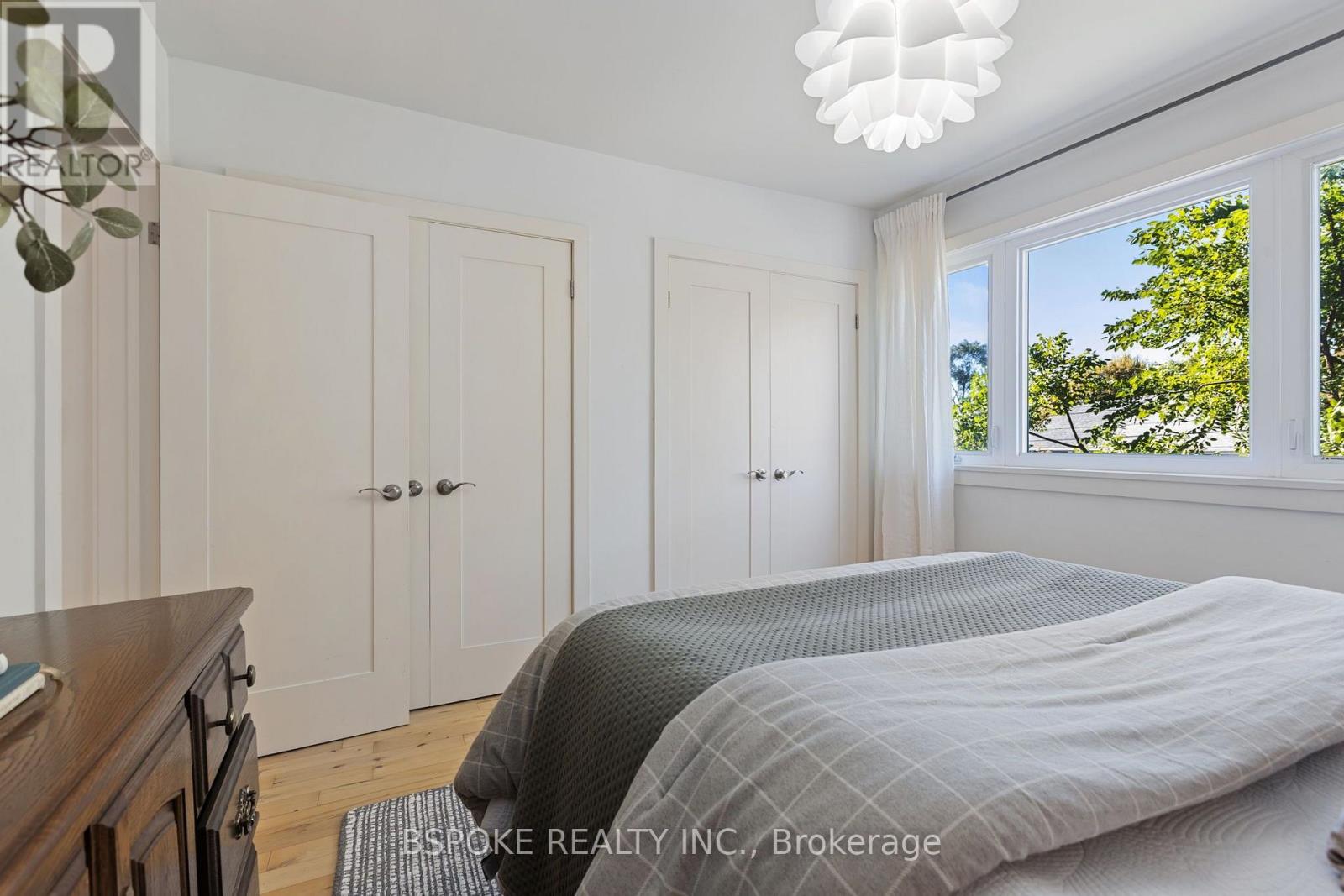 389 Coxwell Avenue — photo 15