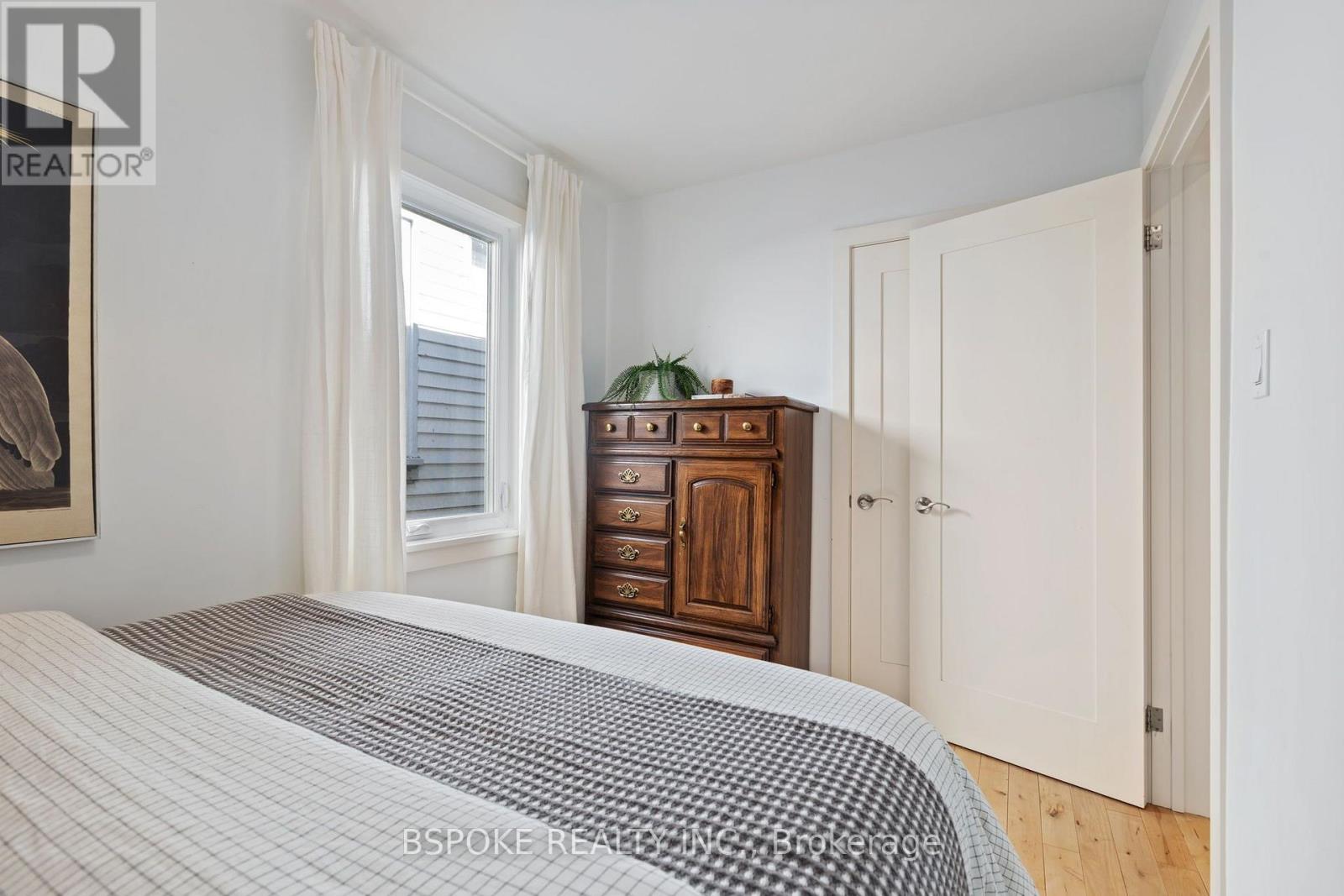 389 Coxwell Avenue — photo 17