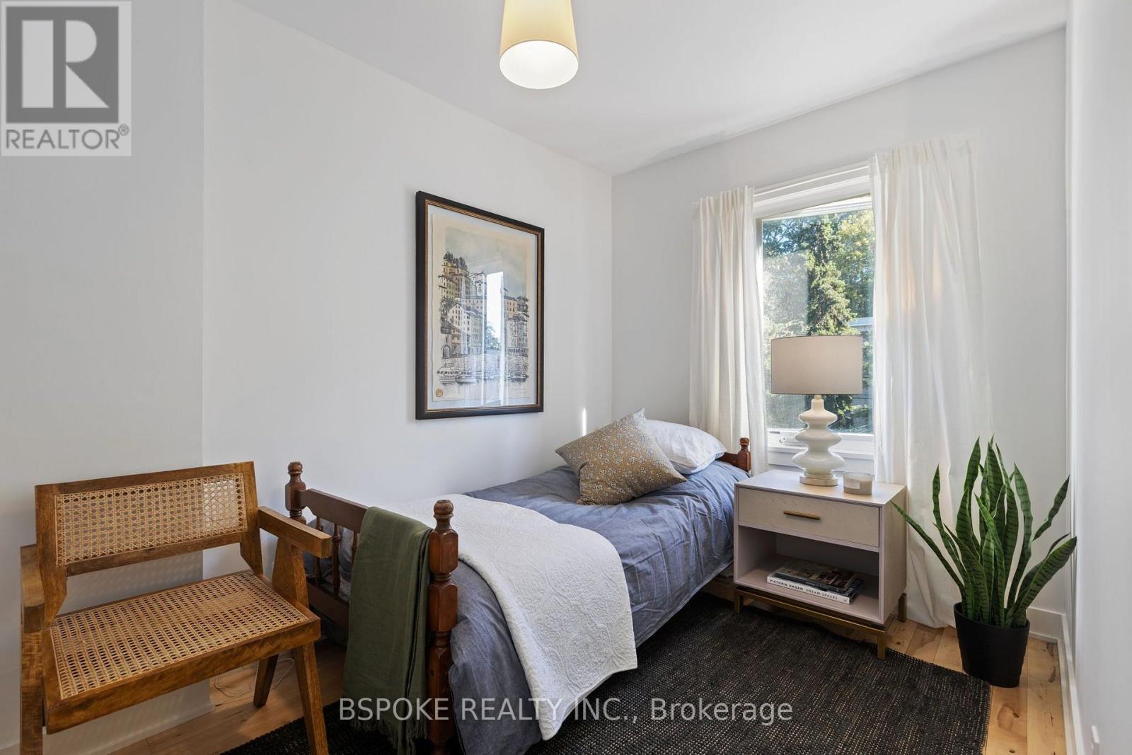 389 Coxwell Avenue — photo 18