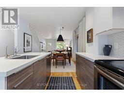 389 Coxwell Avenue, Toronto, ON M4L3B8 Photo 12