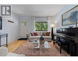Bedroom 3 - 389 Coxwell Avenue, Toronto, ON M4L3B8 Photo 6