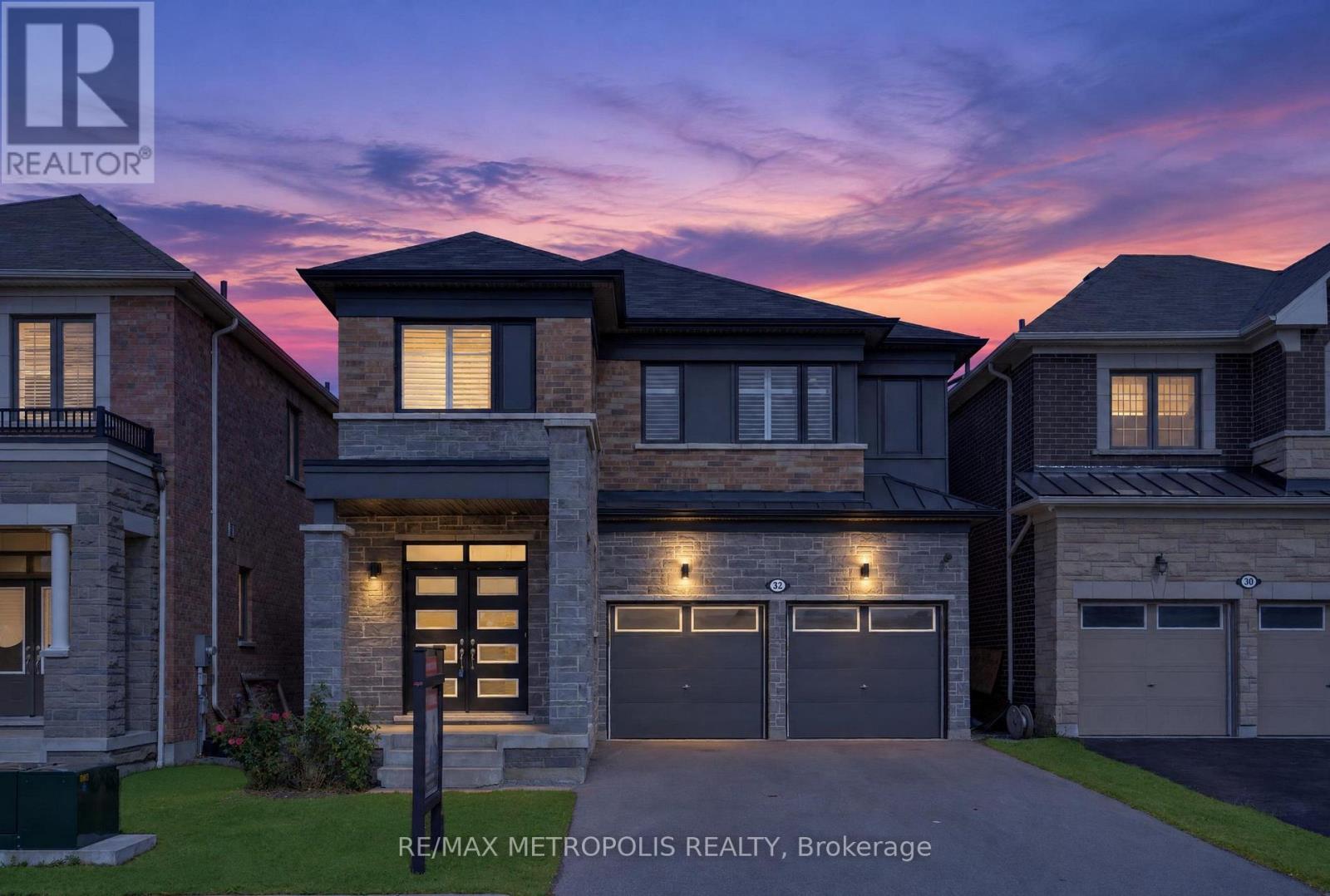 32 LOCKYER DRIVE, Whitby