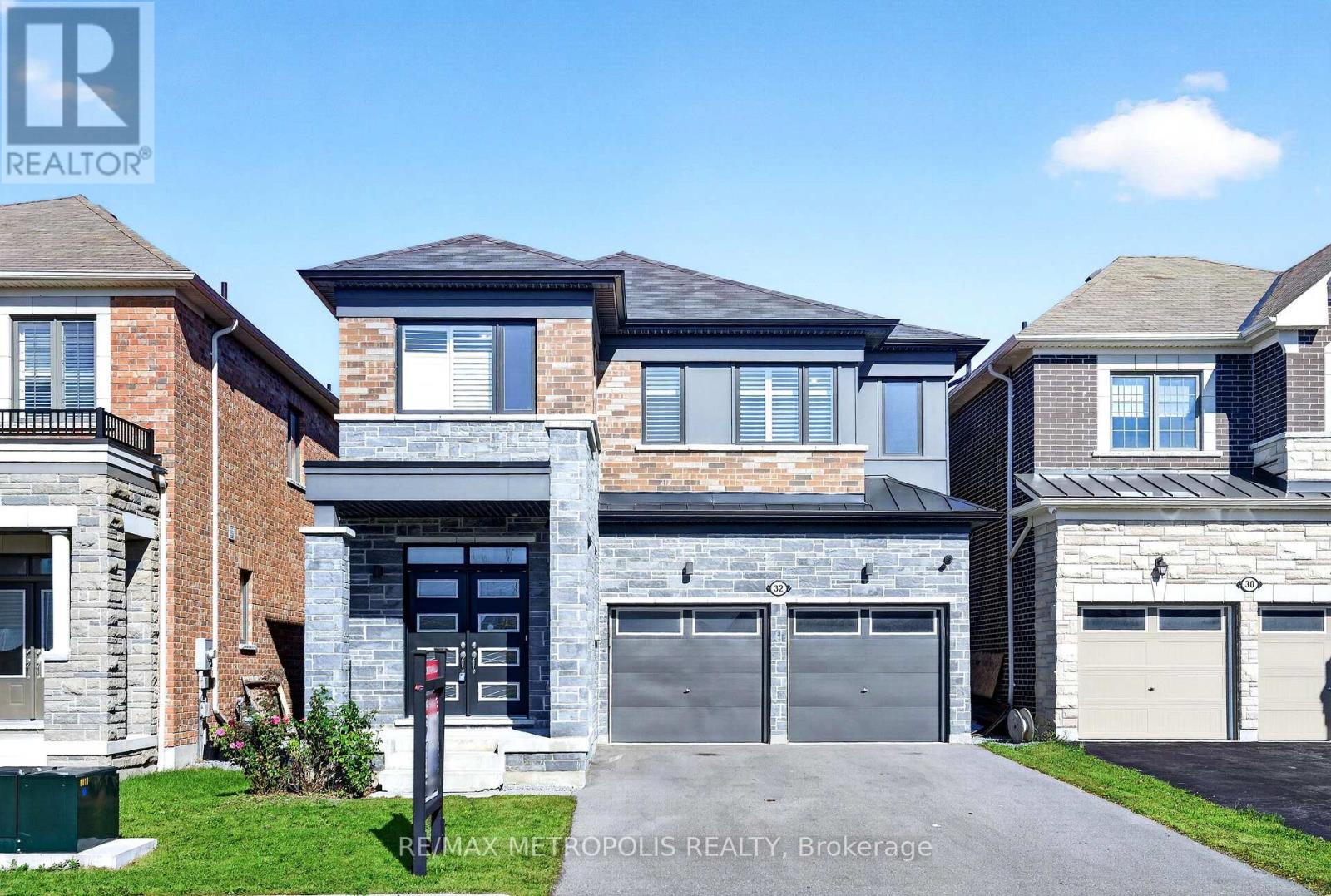 32 Lockyer Drive, Whitby, ON photo 23