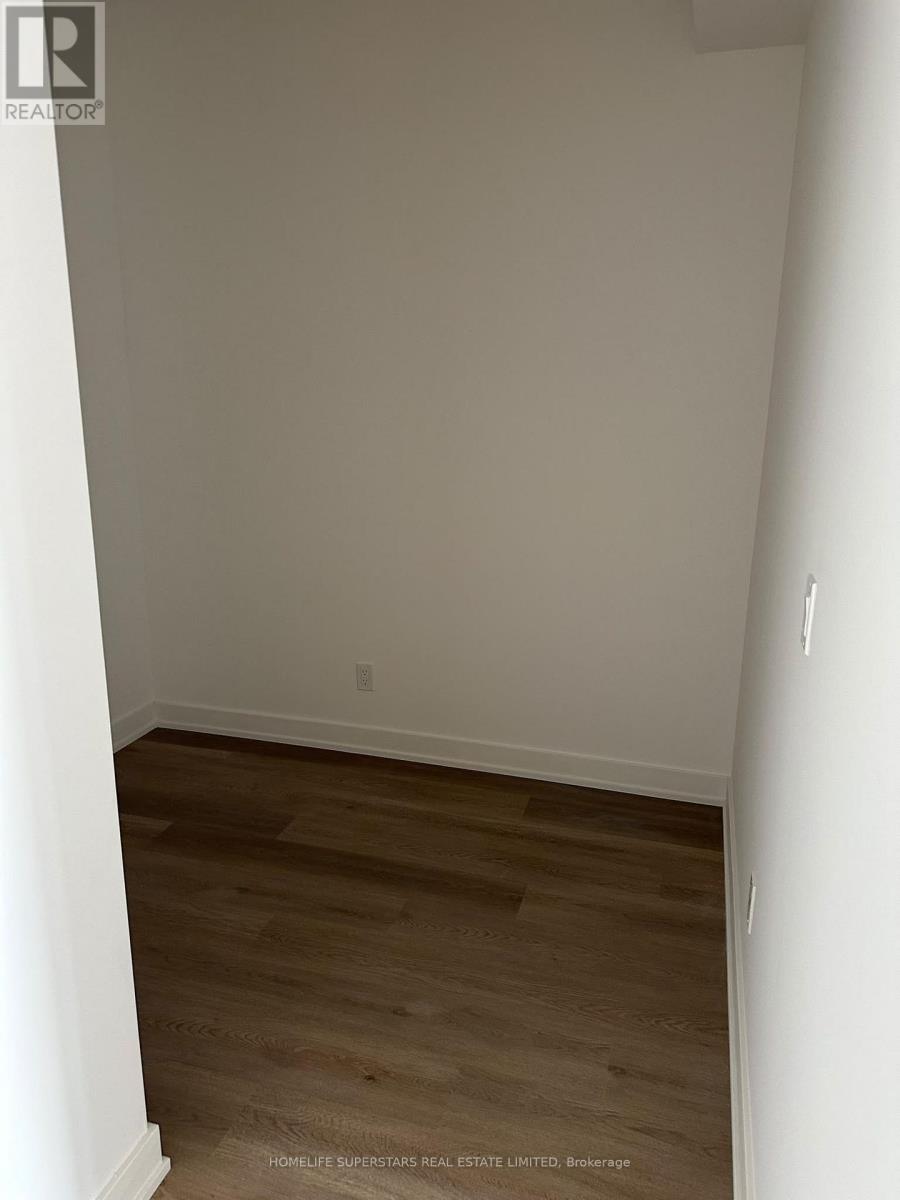 101 John Street — photo 12