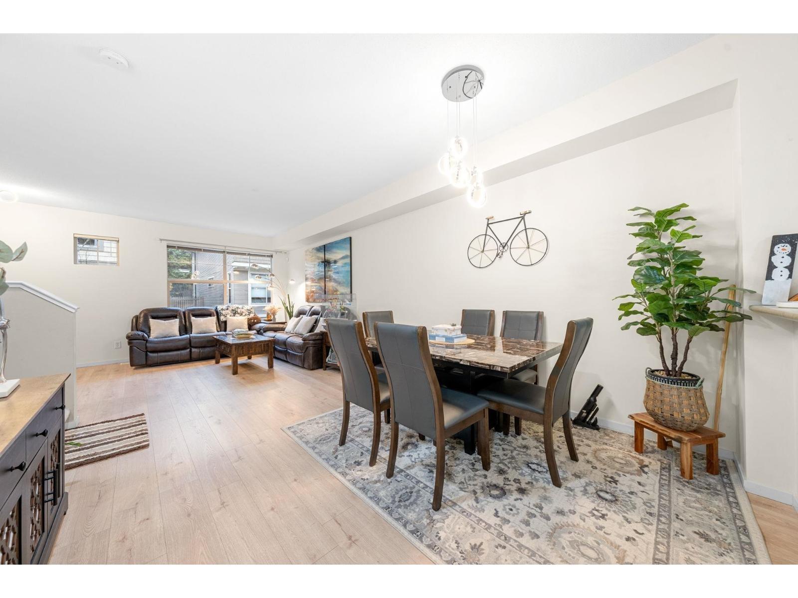 Photo of 95 15152 62A AVENUE 11