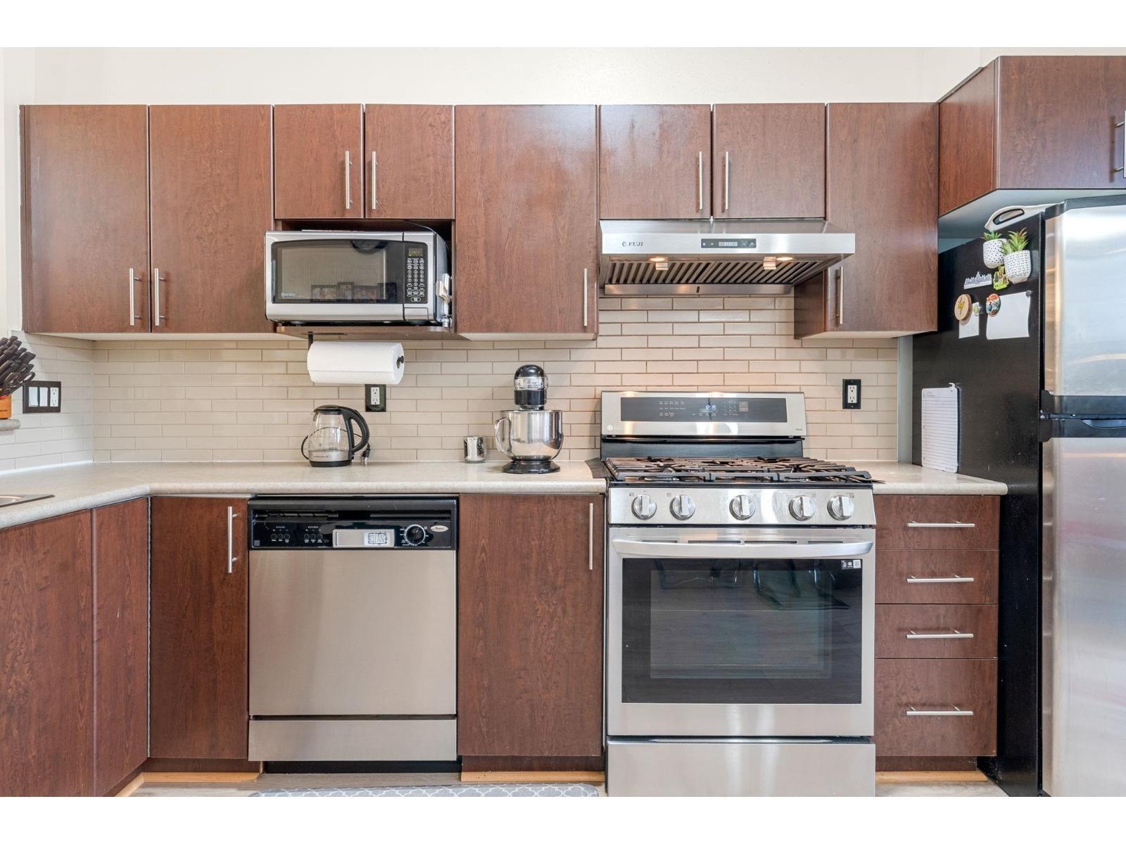 Photo of 95 15152 62A AVENUE 13