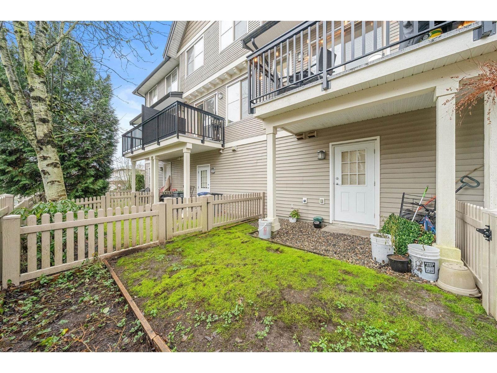 Photo of 95 15152 62A AVENUE 30