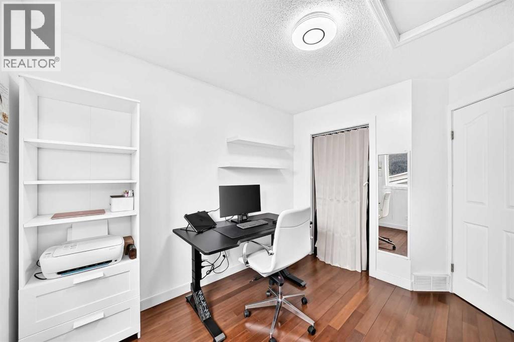 117 Bridleglen Manor SW - photo 16