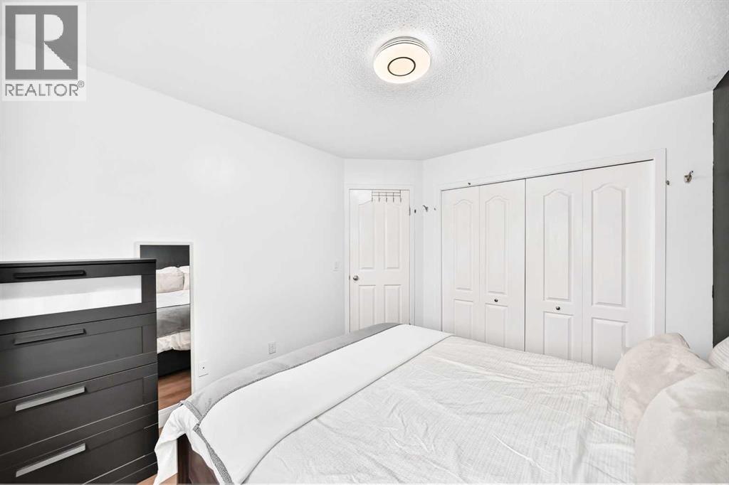 117 Bridleglen Manor SW - photo 13