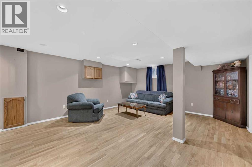 8331 33 Avenue NW - Image 35