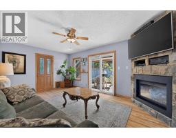 8331 33 Avenue NW - photo 33