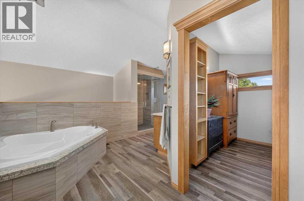8331 33 Avenue NW - Image 21