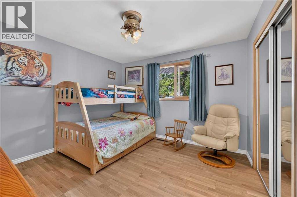 8331 33 Avenue NW - Image 28