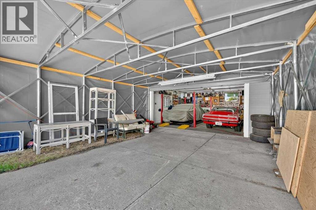 8331 33 Avenue NW - 50
