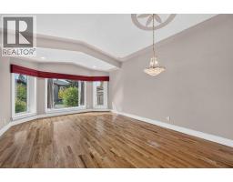 Foyer - 4418 20 Avenue Nw, Calgary, AB T3B0T6 Photo 9
