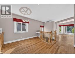 Laundry room - 4418 20 Avenue Nw, Calgary, AB T3B0T6 Photo 14
