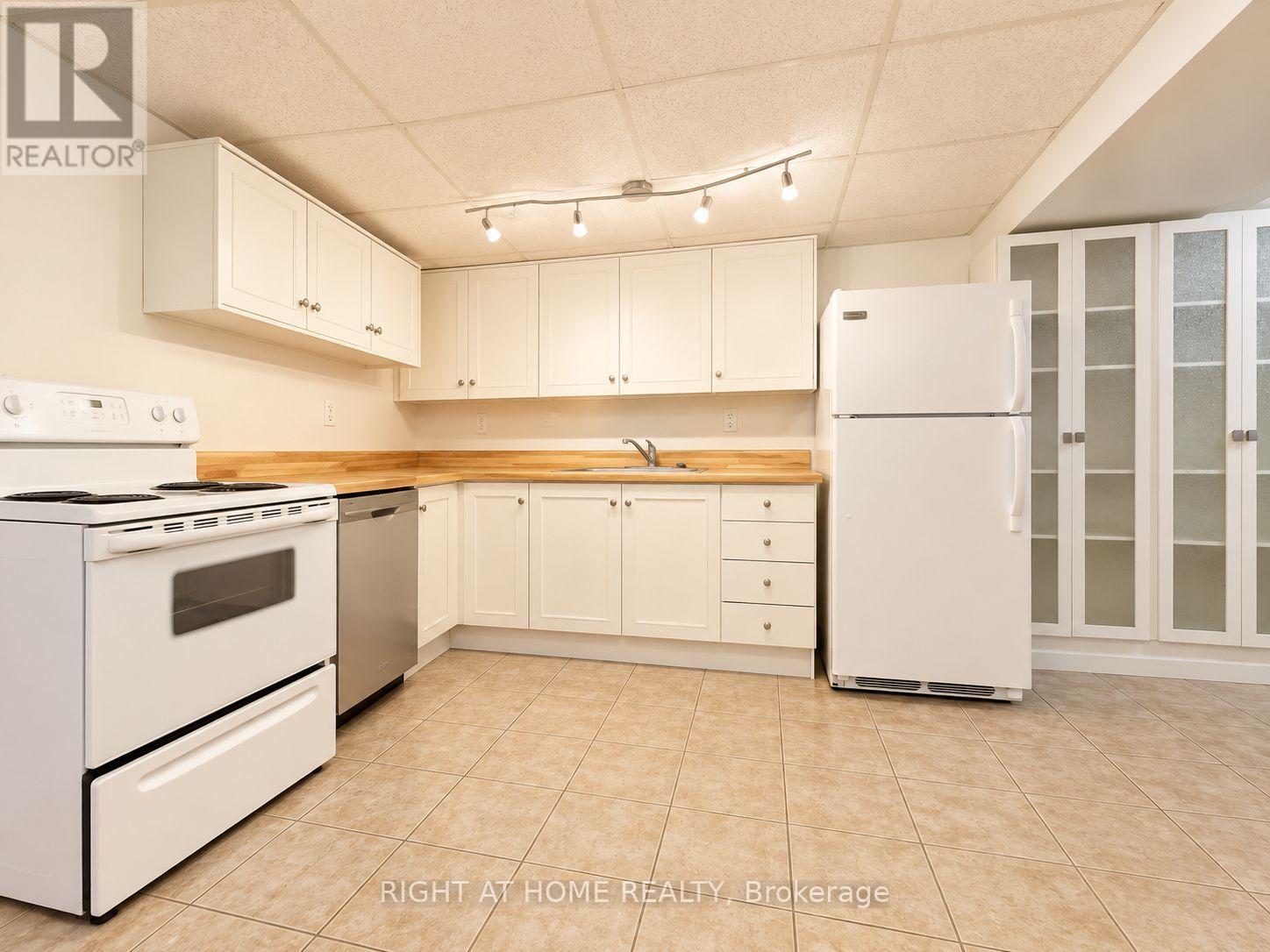 BASEMENT - 72 MONKSWOOD CRESCENT, Newmarket (Central Newmarket) — photo 10