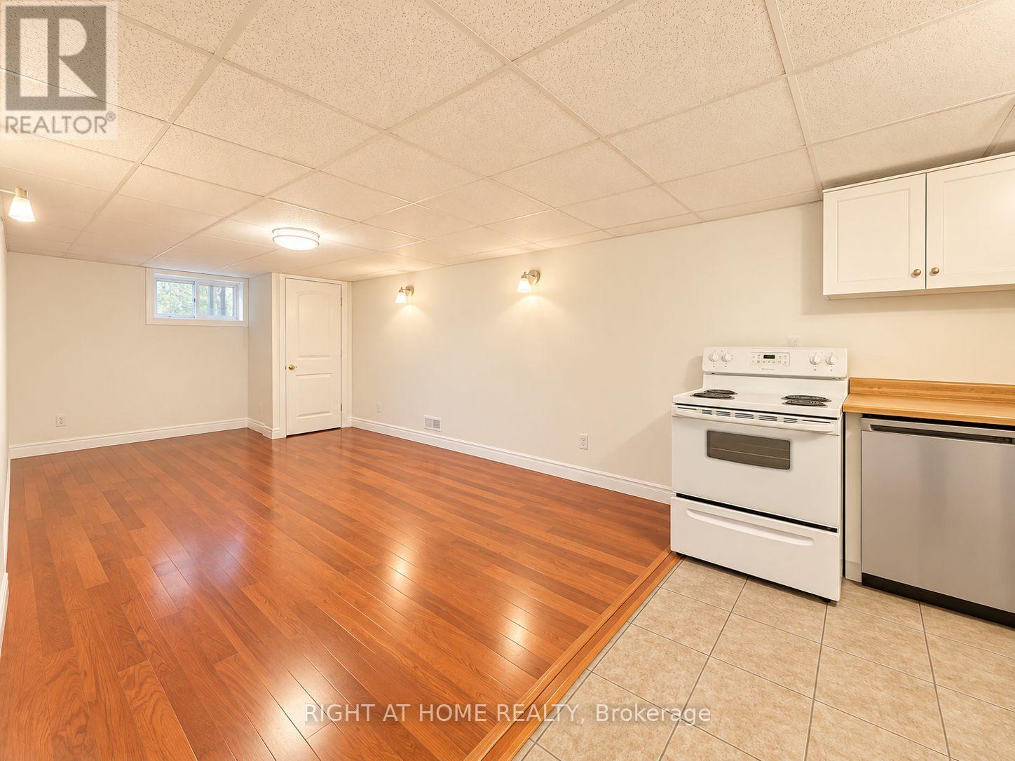 BASEMENT - 72 MONKSWOOD CRESCENT, Newmarket (Central Newmarket) — photo 9