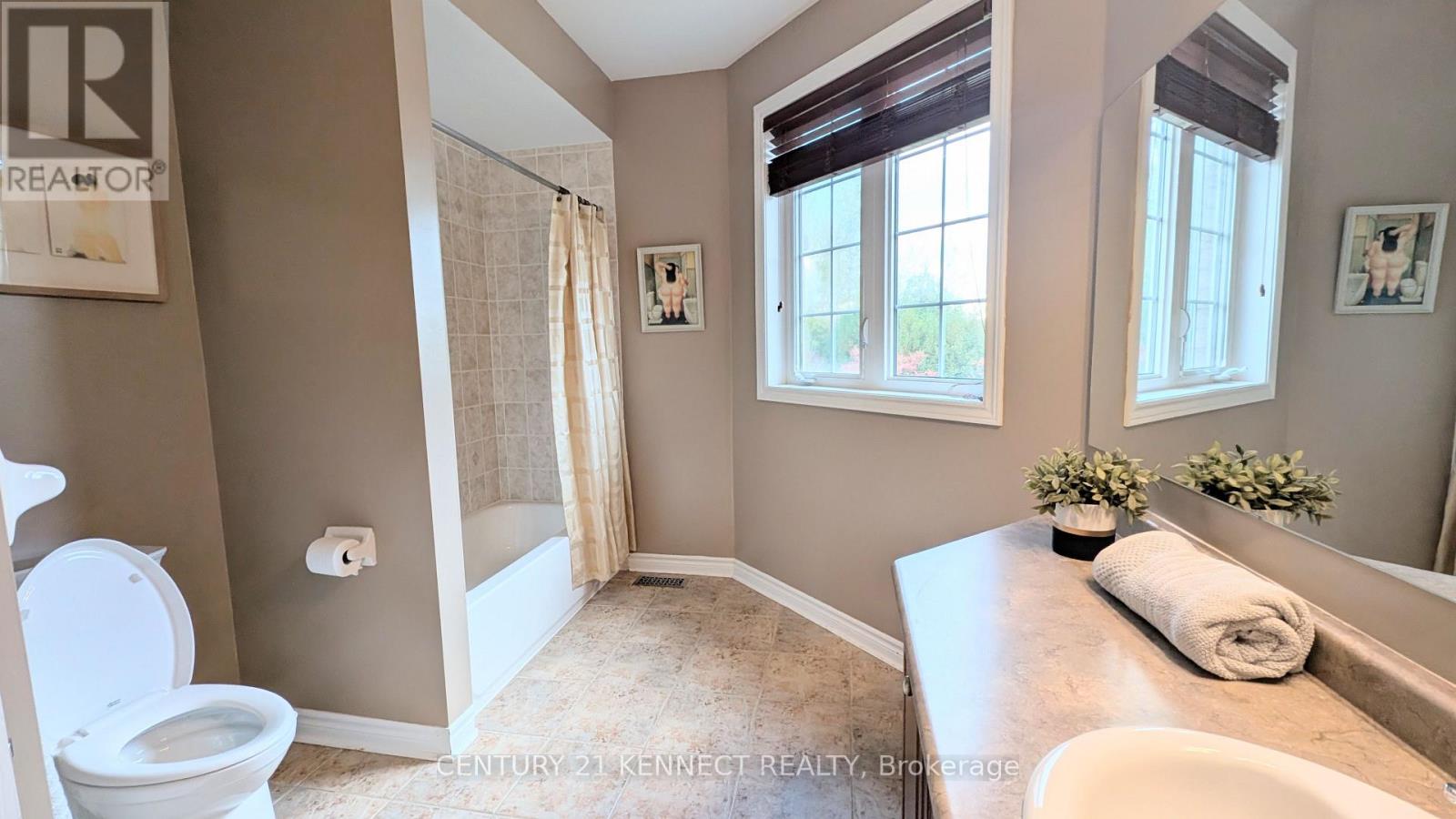 365 Old Colony Road, Richmond Hill, ON photo 26
