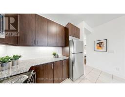 905 - 2900 Highway 7 Road, Vaughan, ON L4K0G3 Photo 11
