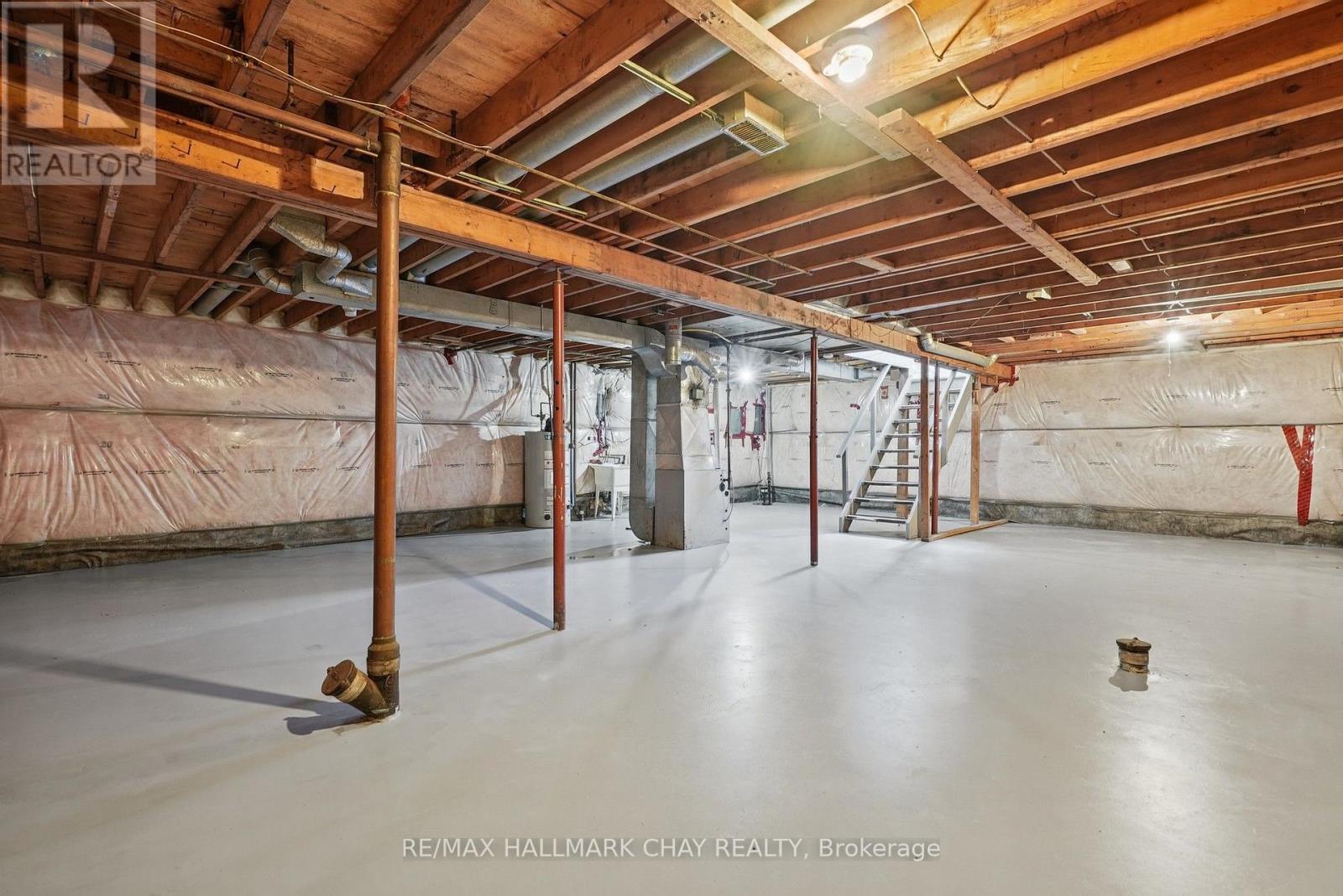 14 Heath Street, Barrie, ON photo 23