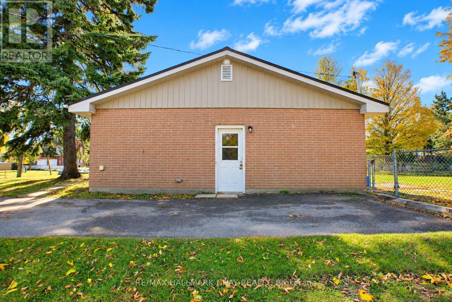 14 Heath Street, Barrie, ON photo 28