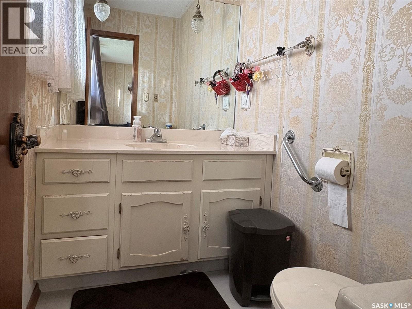 629 Main STREET, Kipling — photo 8