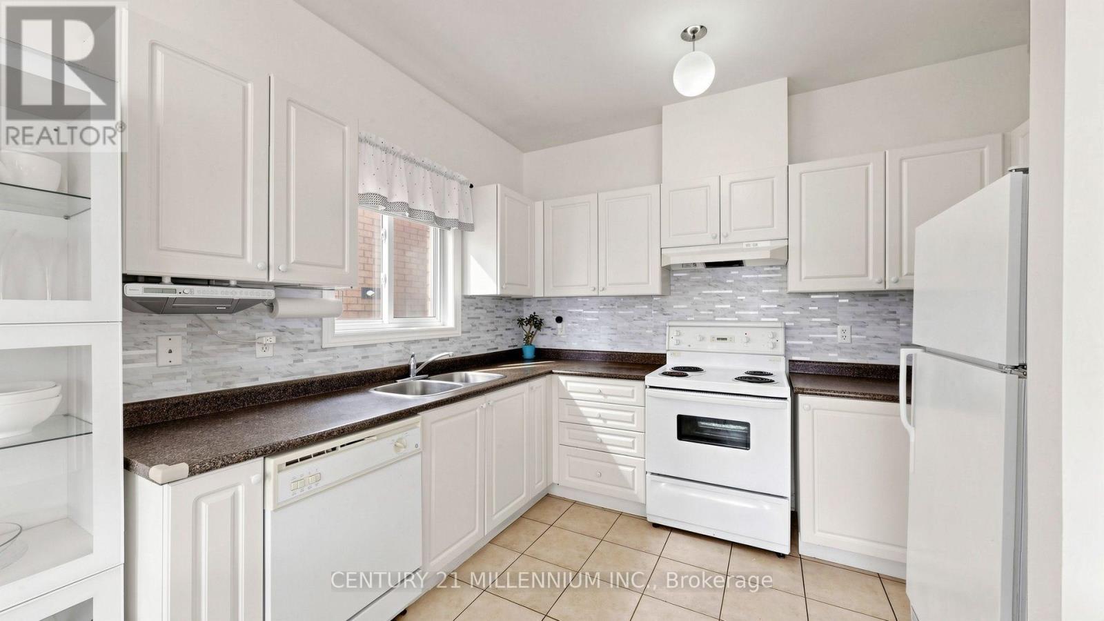 173 FAIRHILL AVENUE, Brampton (Fletcher's Meadow) — photo 11