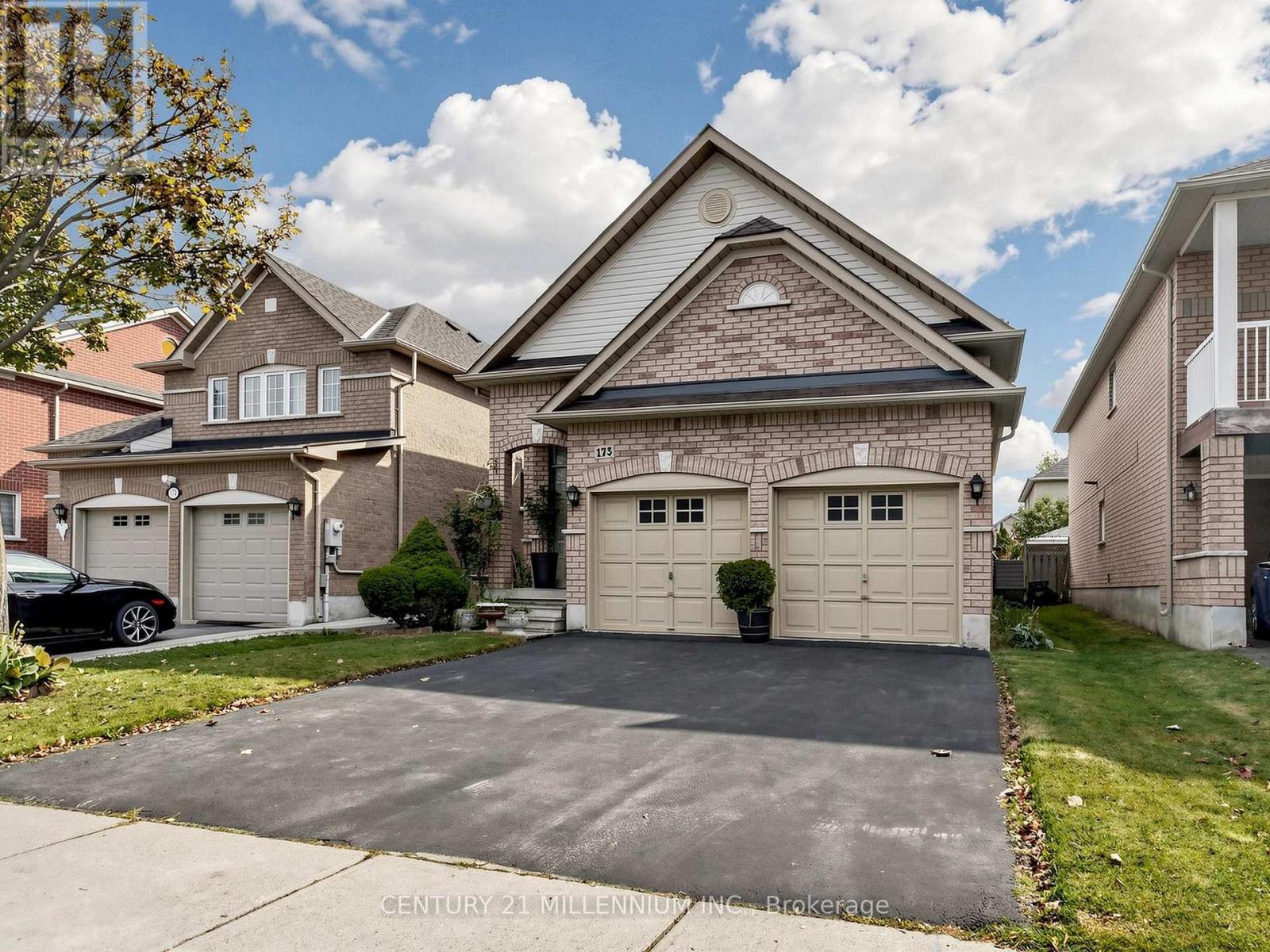 173 FAIRHILL AVENUE, Brampton (Fletcher's Meadow) — photo 3