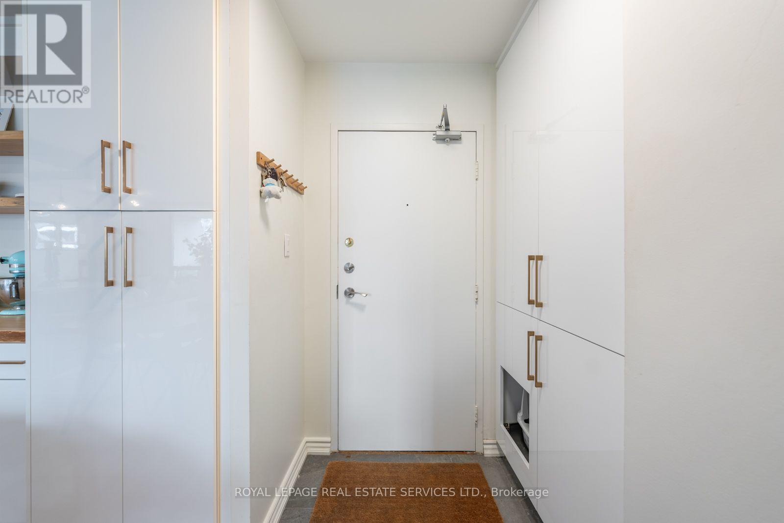 80 Quebec Avenue — photo 19