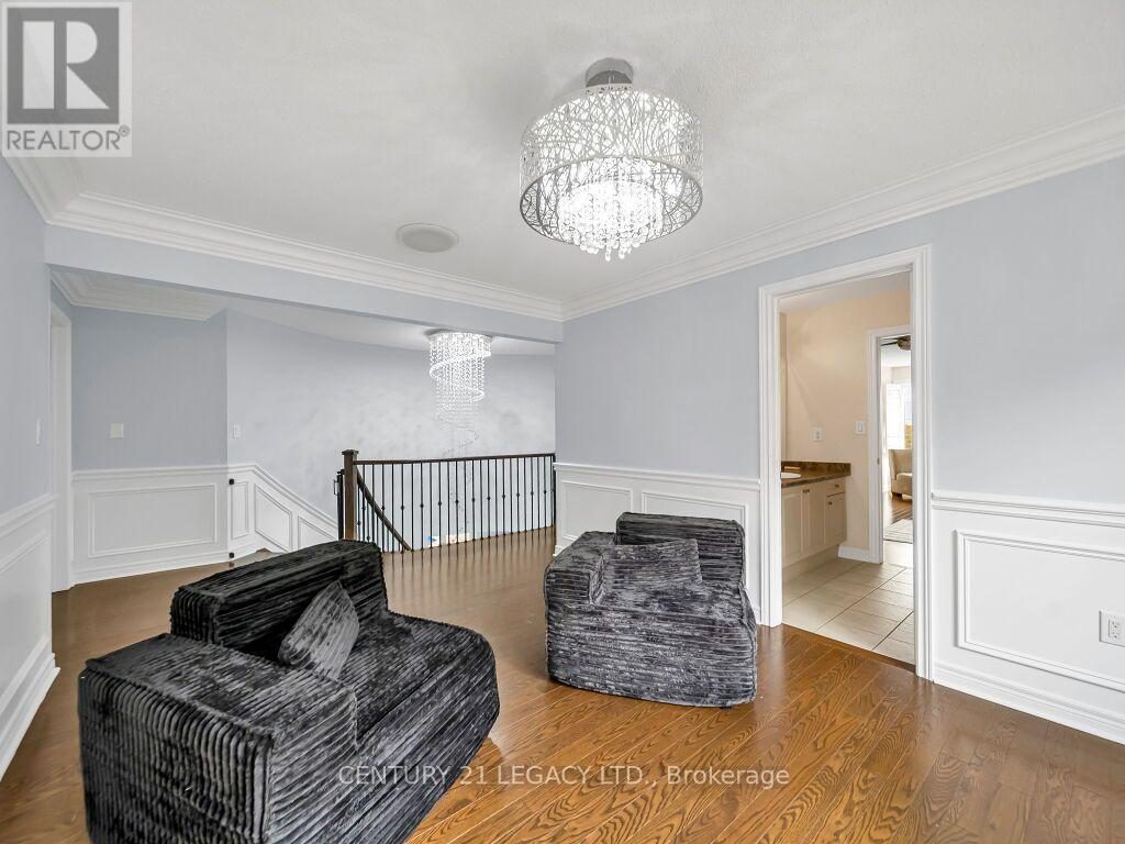 20 Wardsville Drive West, Brampton, ON photo 17