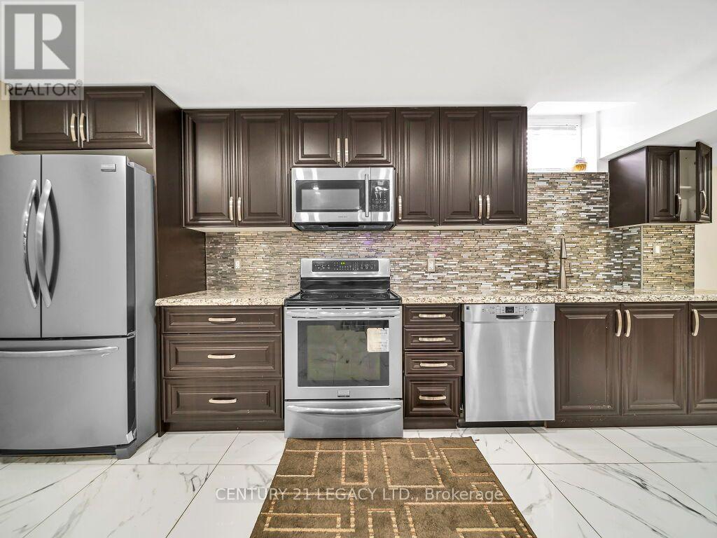 20 WARDSVILLE DRIVE W - 25