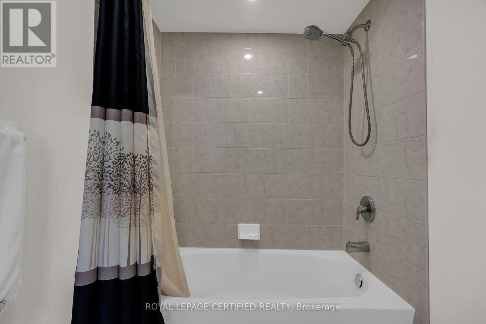 630 Mockridge Terrace, Milton, ON photo 22