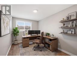 6917 Bilberry Drive, Ottawa, ON K1C2C1 Photo 15