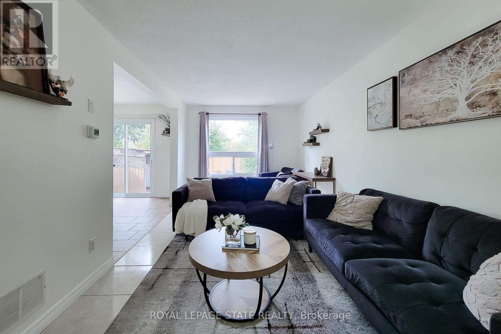 41 Vennio Lane, Hamilton, ON photo 13