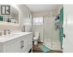 5022 50 Avenue, Woking, AB T0H3V0 Photo 24