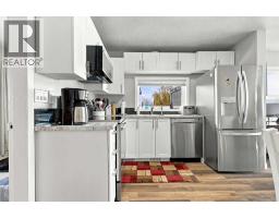 5022 50 Avenue, Woking, AB T0H3V0 Photo 18